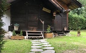 petit chalet authentique bien situé !